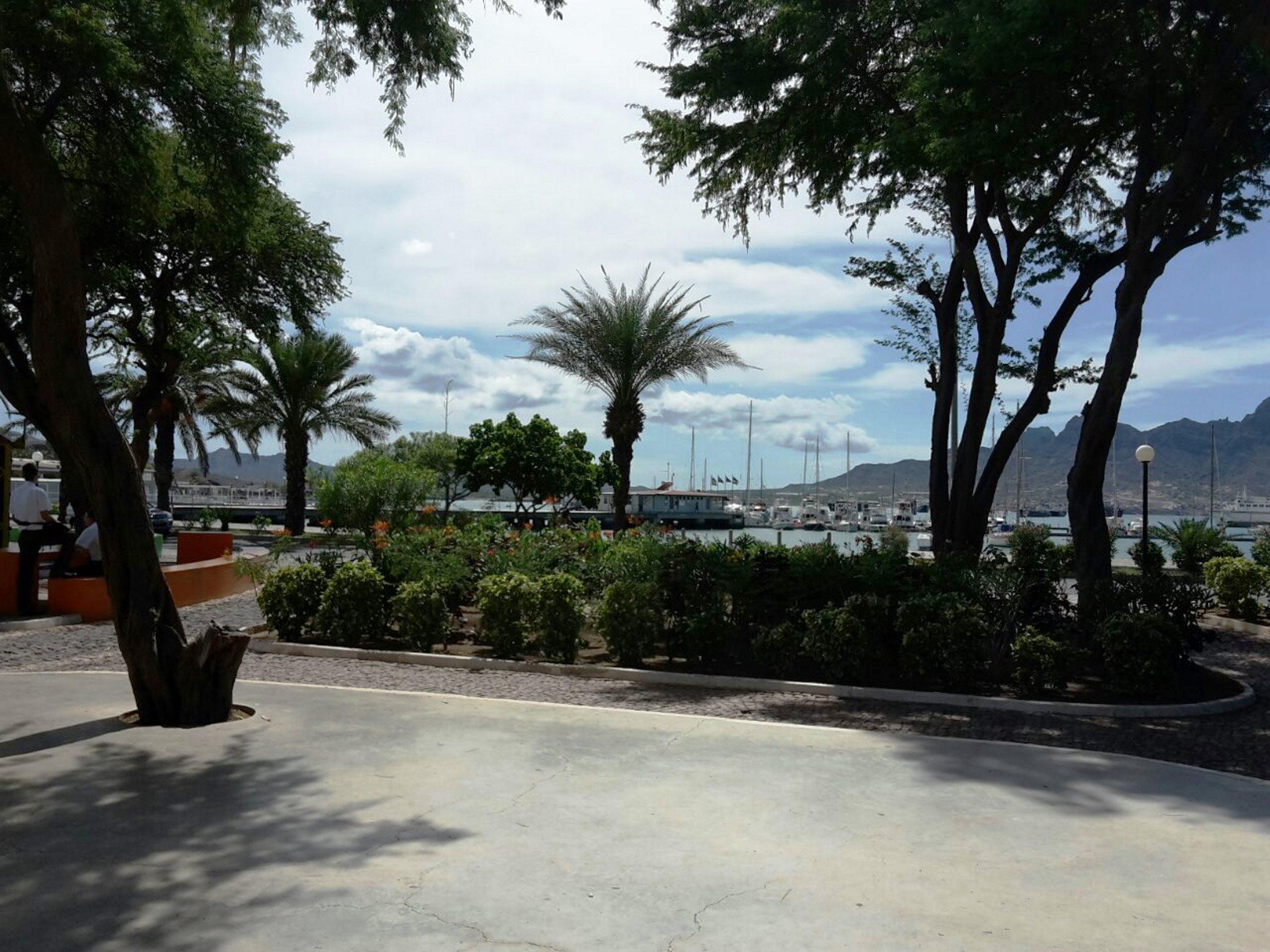 Avenida 3*
