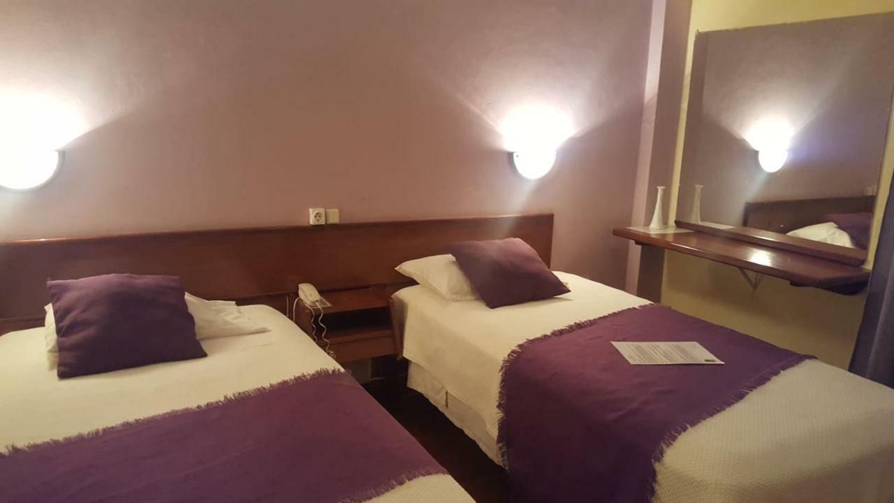 Avenida Hotel